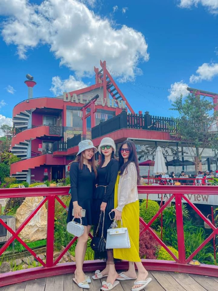 Ca Phe Ngam Binh Minh Da Lat Da Lat View