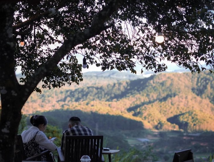 Ca Phe Ngam Binh Minh Da Lat Doi Mot Nguoi 1