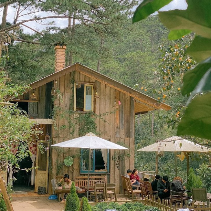 Cafe View Dep Da Lat Lung Chung Cafe