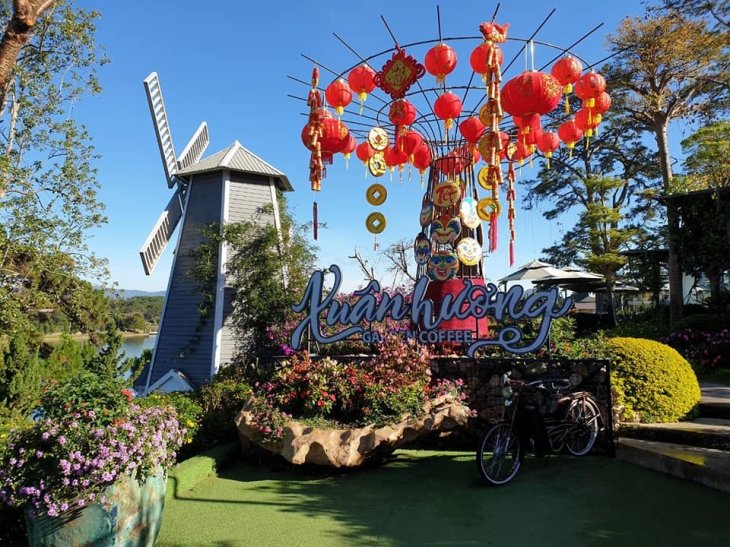 Xuan Huong Garden Coffee Cafe Gan Quang Truong Lam