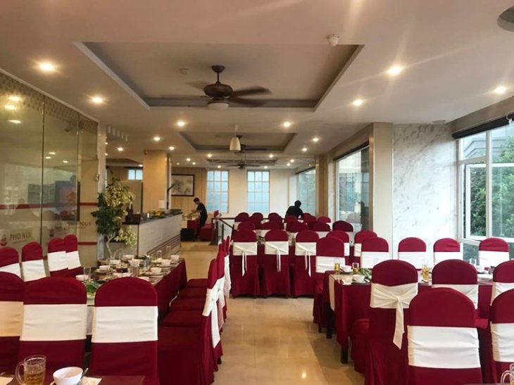 Pho Nui Nha Hang Gan Le Hoi Hoa Da Lat 1