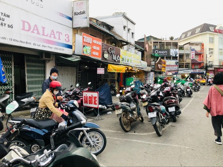 Gui Xe Cho Dem Da Lat 1