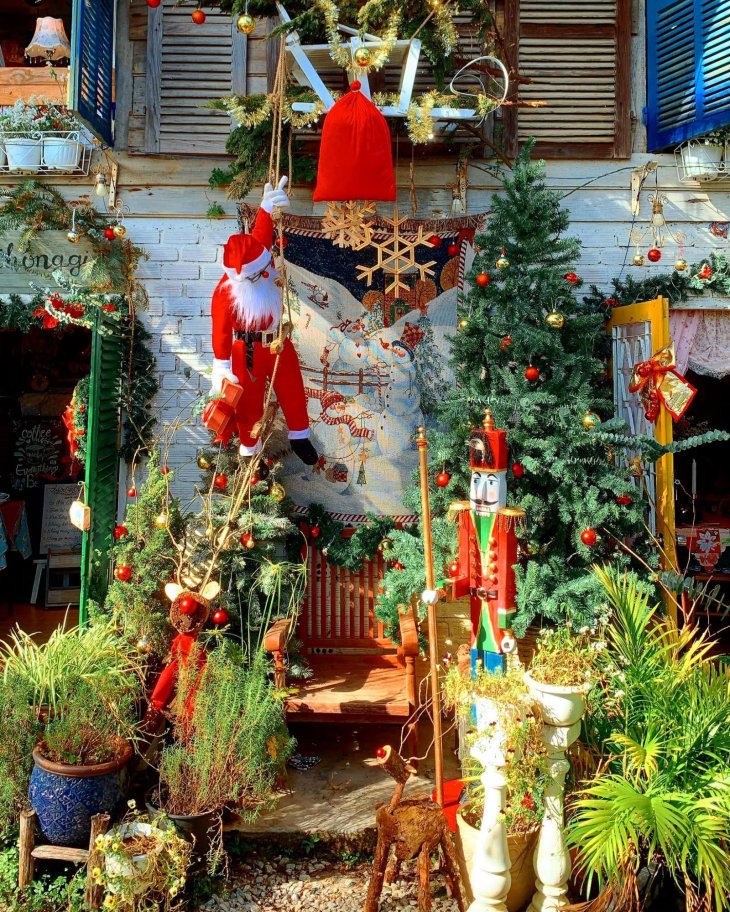 Duoi Tan Thong Gia Noel 2