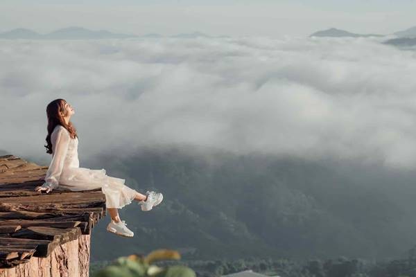 Khoanh Khac San May Da Lat