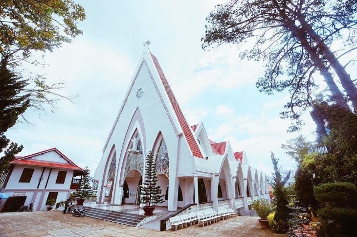 Nha Tho Thanh Tam Da Lat