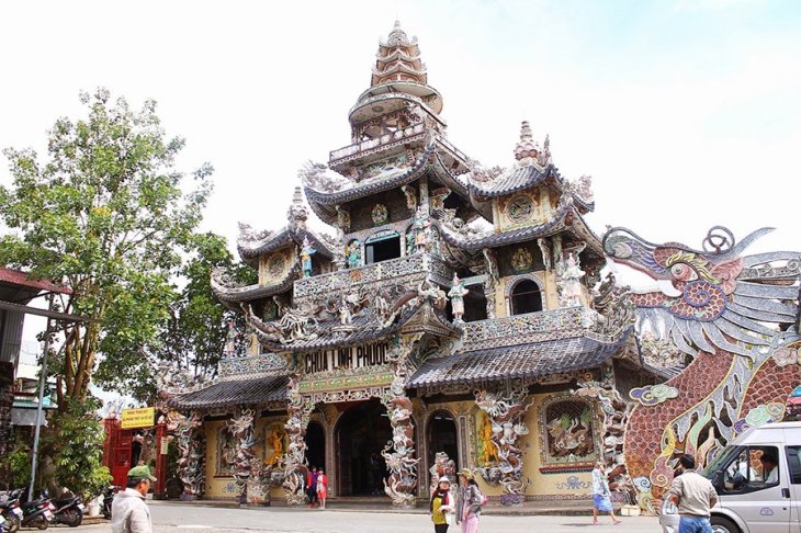 Chua Linh Phuoc Diem Du Lich Da Lat Tet Duong Lich