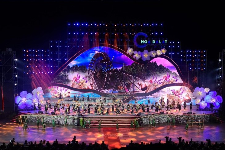 San Khau Le Khai Mac Festival Hoa Da Lat