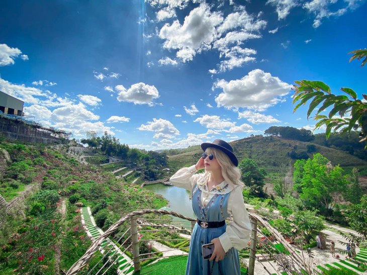 Khu Du Lich Thuy Thuan