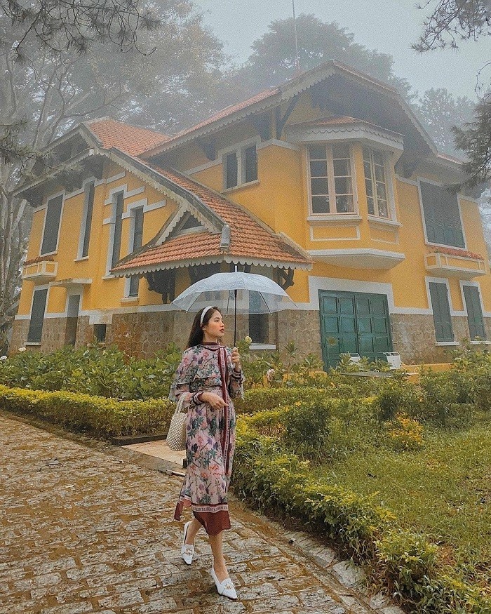 phối đồ check in Dinh 1 Bảo Đại