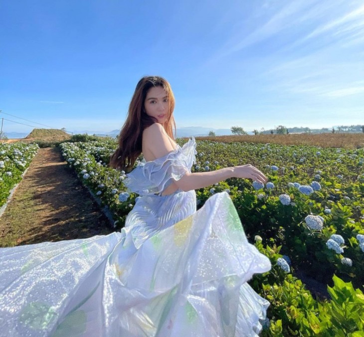 trang phục đi đà lạt 3 ngày 2 đêm