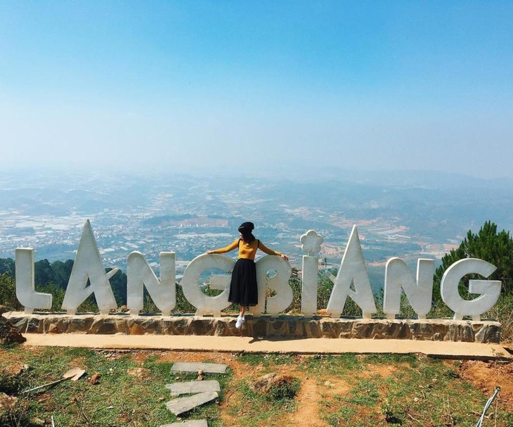 check in da lat 2022 dinh langbiang