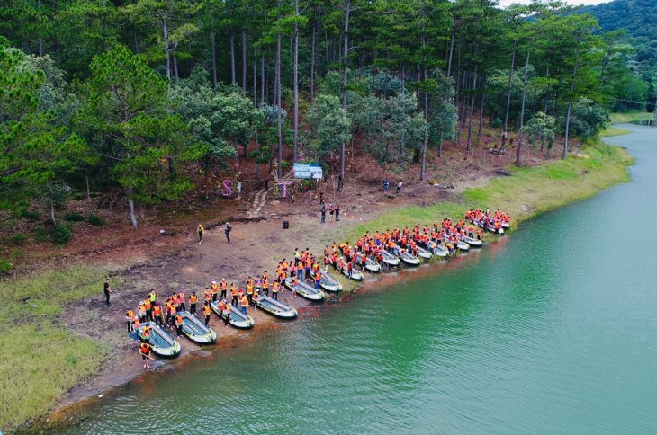 Teambuilding Ho Tuyen Lam