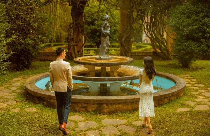 38 địa điểm chụp ảnh cưới đẹp ở Đà Lạt như truyện cổ tích