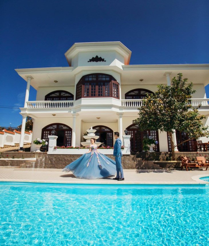 Phim Truong Hoang Gia Da Lat