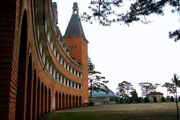 Truong Su Pham Da Lat