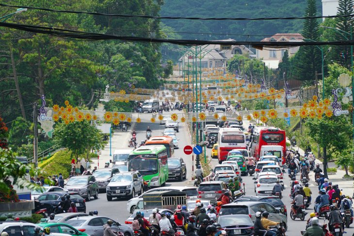 Duong Pho Da Lat Dip Le