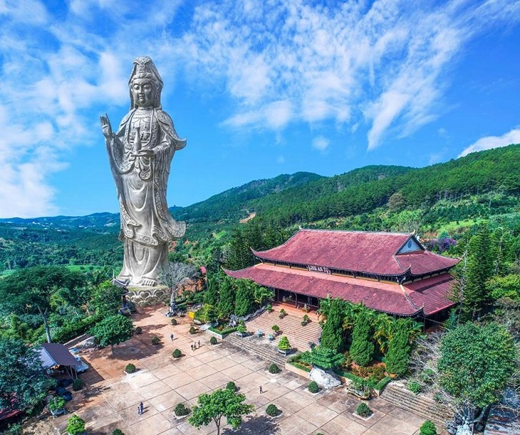 Chua O Da Lat Chua Linh An