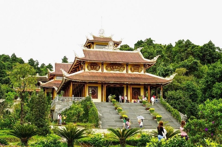 Chua O Da Lat Thien Vien Truc Lam 2