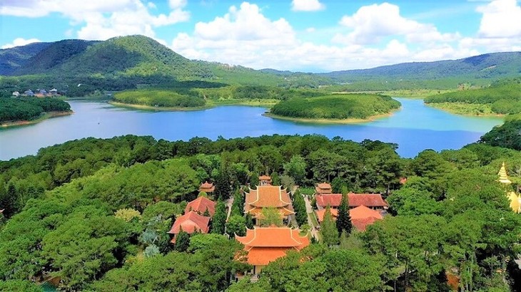 Chua O Da Lat Thien Vien Truc Lam 3