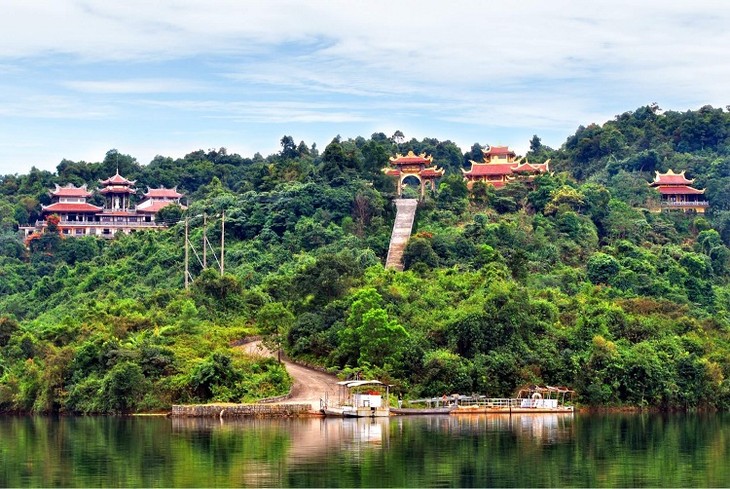 Chua O Da Lat Thien Vien Truc Lam