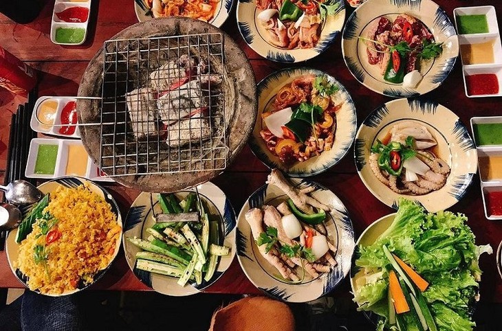 Quan Nuong Da Lat 14 Tiem Nuong Mo Mang