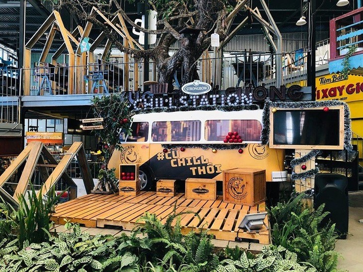 Quan Nuong Da Lat 9 Cut Kit BBQ and Beer