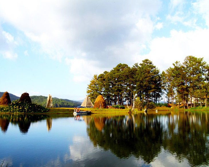 Thung Lung Vang Da Lat 1