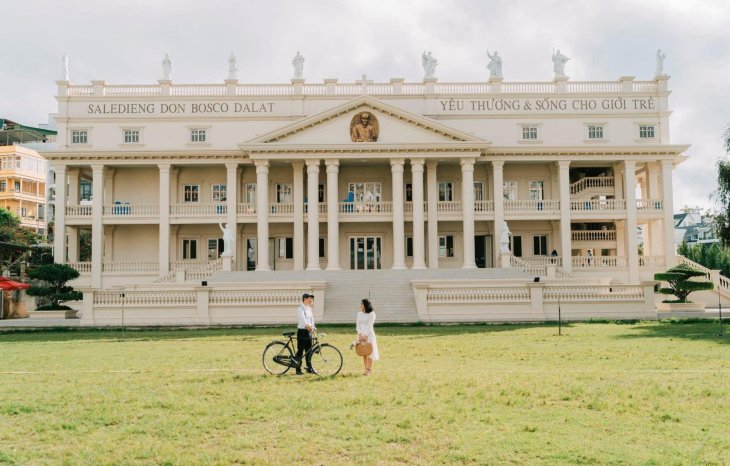 Bo Anh Cap Doi Da Lat Huu Cuong