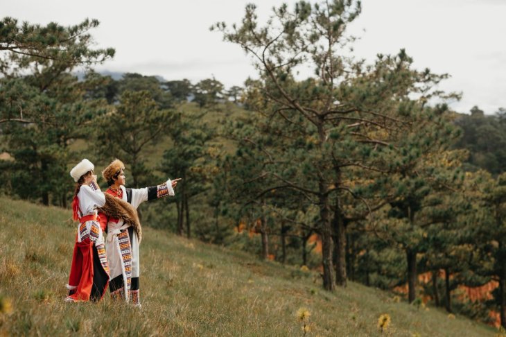 Bo Anh Cap Doi Da Lat Nam Nguyen