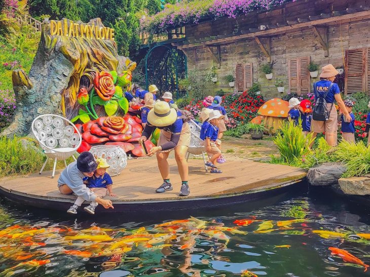 Dalat Fairytale Land 2