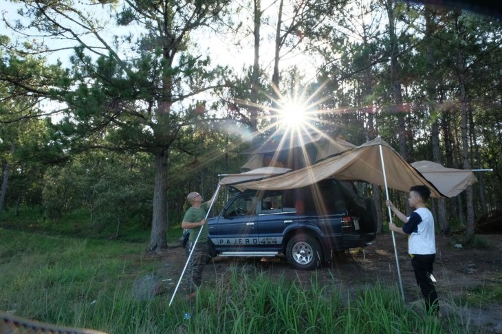 Phuot Cam Trai Ho Tuyen Lam Bang O To