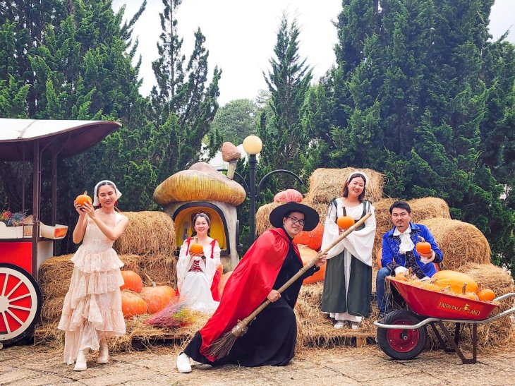 Halloween Da Lat 2023 Fairytale Land