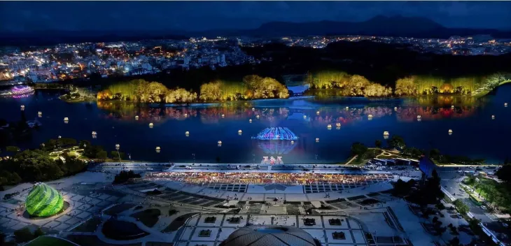 Quang Truong Lam Vien Va Ho Xuan Huong