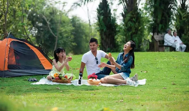 Concept Chup Anh Camping Voi Gia Dinh 3