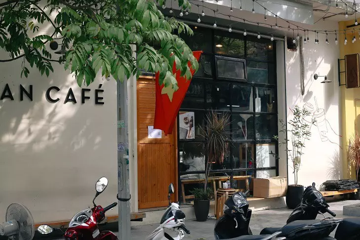 Cà Phê Gần Hồ Xuân Hương Đà Lạt 9