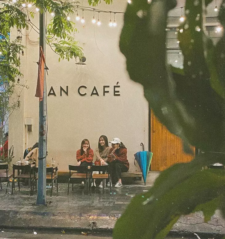 Cà Phê Gần Hồ Xuân Hương Đà Lạt 10