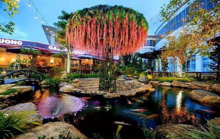 Cà Phê Gần Hồ Xuân Hương Đà Lạt 6