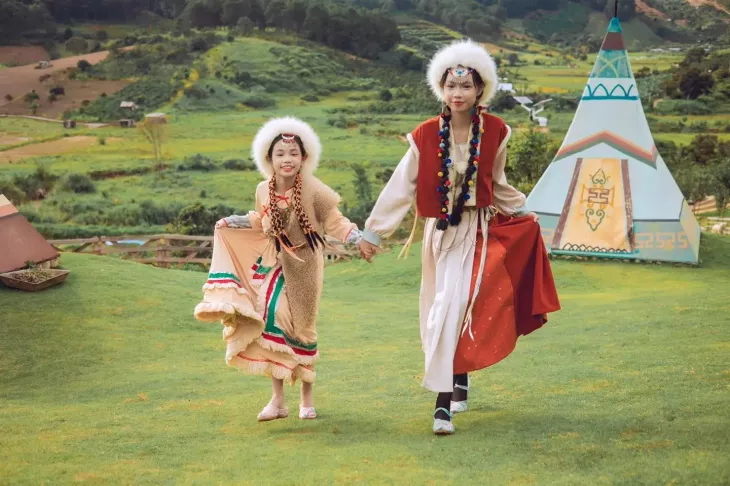 Bãi cỏ xanh tại Mongo Land