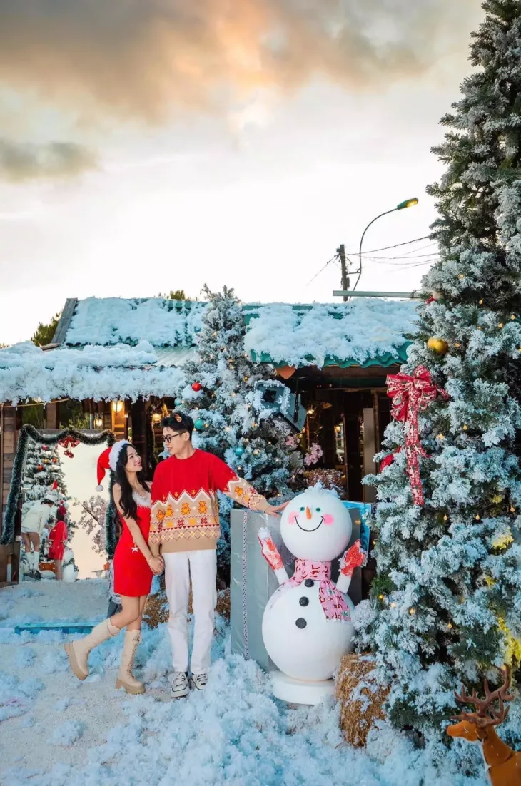 Thi Tran Tuyet Da Lat 4